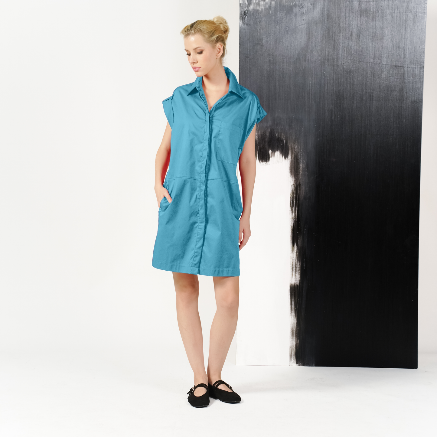 Mau Extended Sleeve Dress