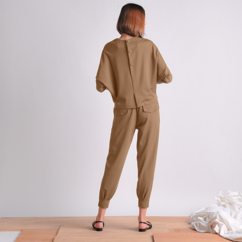 Sydney Back Button Detail Top