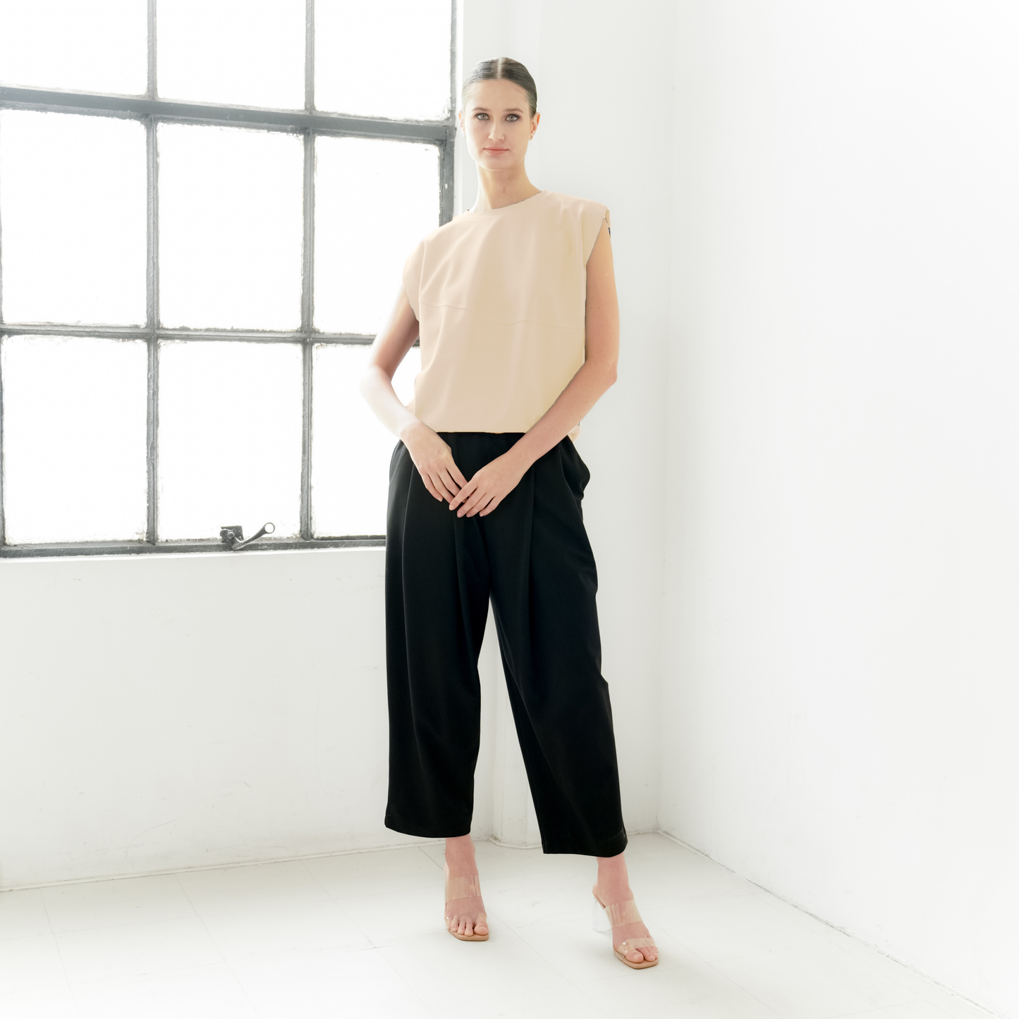 Yana Extended Sleeve Top