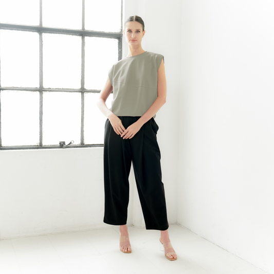 Yana Extended Sleeve Top